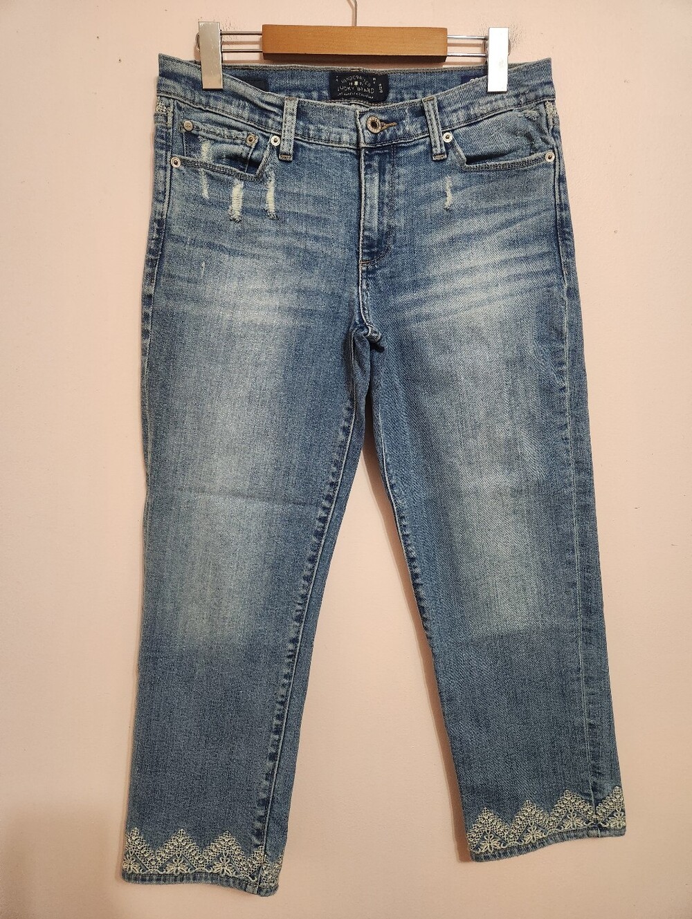 Lucky Brand Boho Sweet Crop Lace Embroidered Hem Distressed Jeans Size 8/29